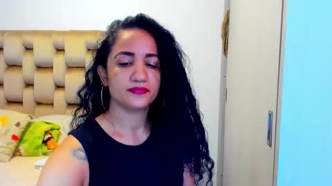 emperatriztapia online show from May 25, 6:36 pm