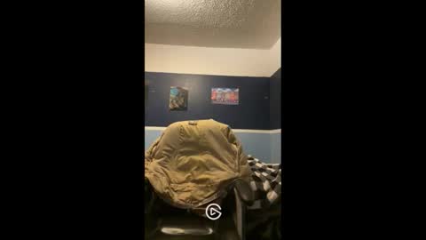 Snapshot of empereurcxliv chatting on February 8, 6:39 am empereurcxliv online show from February 8, 6:39 am