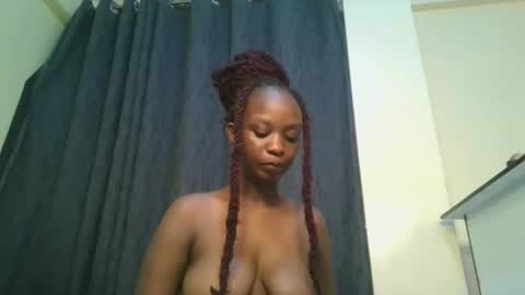 empress_emma online show from May 5, 5:37 am