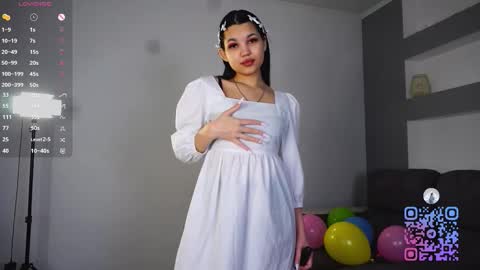 Snapshot of empty_drive chatting on February 20, 6:10 am Susie online show from February 20, 6:10 am