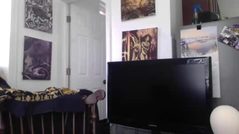 empusalamia online show from January 22, 2:24 pm