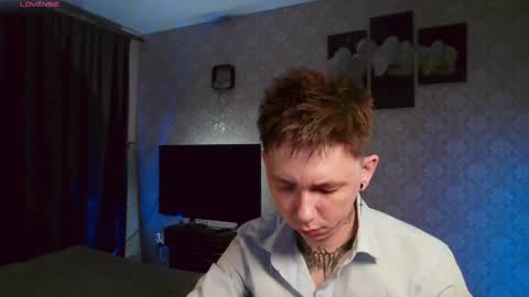 Snapshot of emveeboy96 chatting on May 6, 6:46 pm emveeboy96 online show from May 6, 6:46 pm