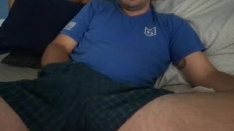 Snapshot of emwuert chatting on July 11, 8:22 pm emwuert online show from July 11, 8:22 pm