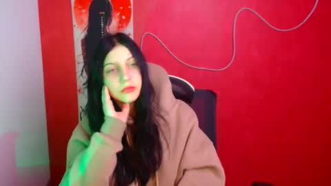Emma online show from November 22, 12:37 pm