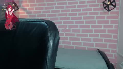 Snapshot of emy_0 chatting on January 18, 3:20 am Emy online show from January 18, 3:20 am