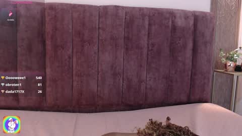 Emy online show from February 3, 10:32 pm