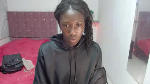 Snapshot of emyfuckpussy chatting on October 24, 12:12 pm emyfuckpussy online show from October 24, 12:12 pm