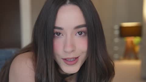 Eimi3 online show from December 27, 9:00 pm