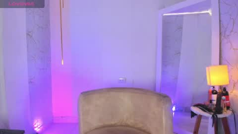 EMYLY  online show from April 16, 9:26 pm