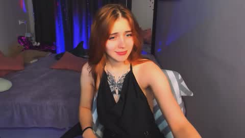 enchanted_bella online show from February 16, 1:57 am