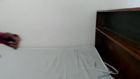 Snapshot of enchantress_nica69x chatting on January 28, 1:27 pm Nica online show from January 28, 1:27 pm