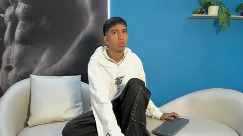 Ender online show from February 2, 2:05 pm