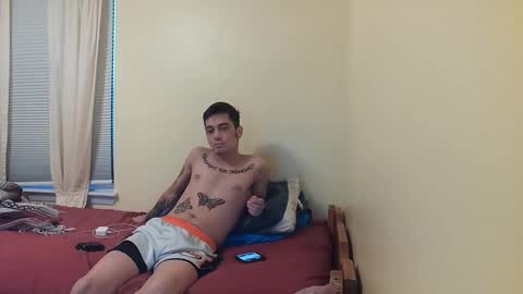 Snapshot of endlessfun21443 chatting on February 6, 9:51 pm endlessfun21443 online show from February 6, 9:51 pm