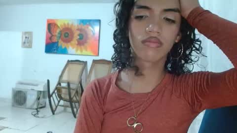 Snapshot of engel20042001 chatting on May 16, 6:43 am engel20042001 online show from May 16, 6:43 am
