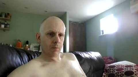 Snapshot of english_sime chatting on June 21, 8:17 am english_sime online show from June 21, 8:17 am