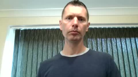 EnglishGuy183 online show from May 8, 9:03 am
