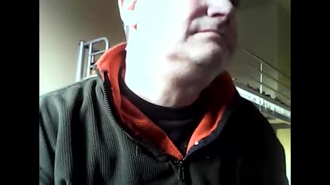 englishguysurrey online show from March 5, 4:03 pm