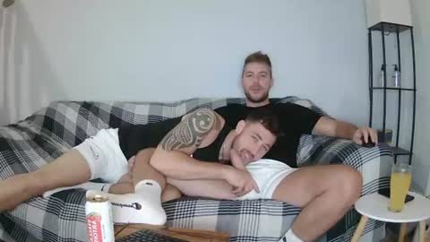 Snapshot of englishladxxx chatting on August 7, 9:50 pm Englishladxxx online show from August 7, 9:50 pm