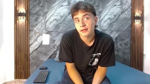 1207 online show from April 18, 3:10 am