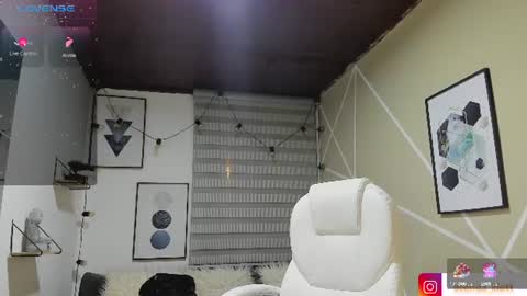 Snapshot of enma_clark chatting on June 15, 2:58 am Enma clark online show from June 15, 2:58 am