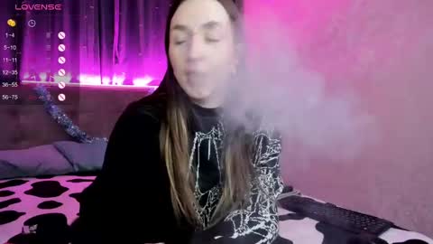 enn_allenn online show from December 25, 1:31 am