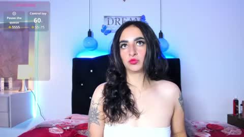 Snapshot of enola_holmess chatting on August 3, 1:16 pm Enola online show from August 3, 1:16 pm
