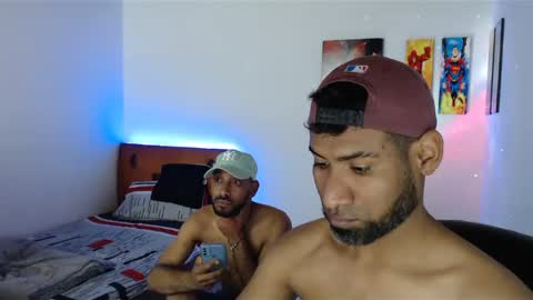 Snapshot of enriblack92 chatting on December 22, 11:41 pm enriblack92 online show from December 22, 11:41 pm