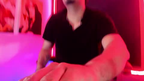 Snapshot of enrique_villa23 chatting on September 24, 12:08 pm enrique online show from September 24, 12:08 pm