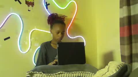 streamsinners online show from April 13, 11:05 am