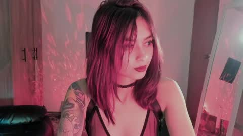 Leyla online show from April 30, 1:01 am