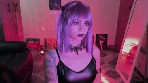 Snapshot of ephemeral_hot chatting on May 14, 9:10 pm Leyla online show from May 14, 9:10 pm