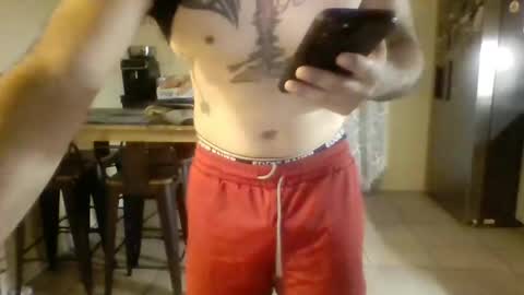 Snapshot of ephixa37s chatting on January 5, 9:37 am ephixa37s online show from January 5, 9:37 am