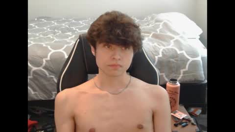 eprahsdahc online show from April 13, 2:33 pm