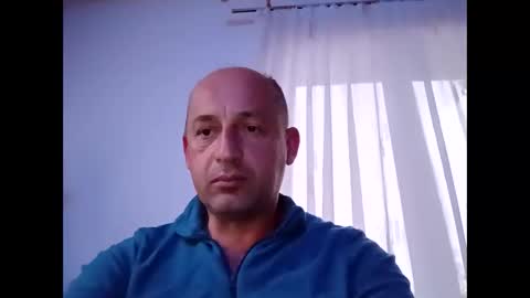Snapshot of epu17 chatting on May 18, 5:52 pm epu17 online show from May 18, 5:52 pm