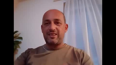 Snapshot of epu17 chatting on May 28, 6:38 pm epu17 online show from May 28, 6:38 pm