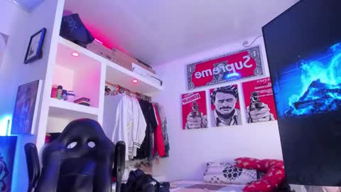 Tht BOSS Eren online show from November 9, 12:20 am