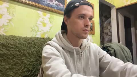 Eric online show from October 4, 5:00 pm