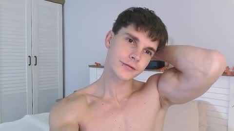 Eric Crush online show from October 24, 3:58 am