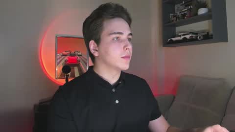 Snapshot of eric_ether chatting on November 6, 5:36 pm Eric online show from November 6, 5:36 pm