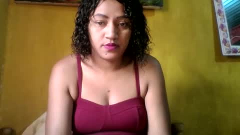 erica0586 online show from May 10, 7:02 am