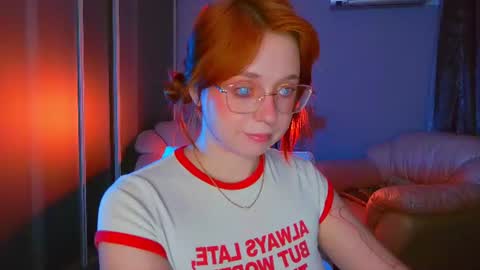 Snapshot of erica_nelson chatting on July 25, 11:35 pm Erica 3 online show from July 25, 11:35 pm