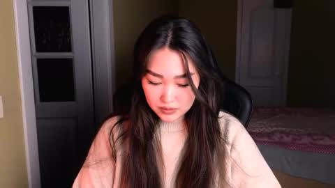 Snapshot of erica_wayne chatting on January 28, 2:21 pm Erica Wayne online show from January 28, 2:21 pm