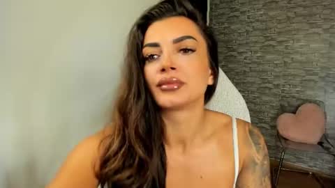 Snapshot of erica_xoo chatting on July 26, 5:04 am Riaaa online show from July 26, 5:04 am