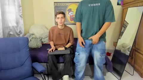 Snapshot of erick_de_rossee chatting on October 8, 8:39 pm erick_de_rossee online show from October 8, 8:39 pm