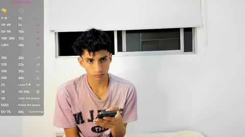 Snapshot of erick_velveth chatting on May 19, 4:52 am erick online show from May 19, 4:52 am