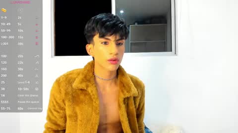 Snapshot of erick_velveth chatting on May 25, 4:40 am erick online show from May 25, 4:40 am