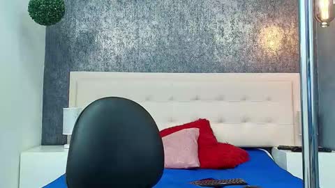   online show from March 5, 5:03 am