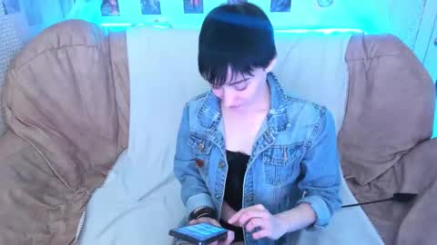 Ericka online show from January 7, 5:26 pm