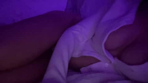 Snapshot of erickasworlddd chatting on July 21, 4:59 am Erickasssworld online show from July 21, 4:59 am