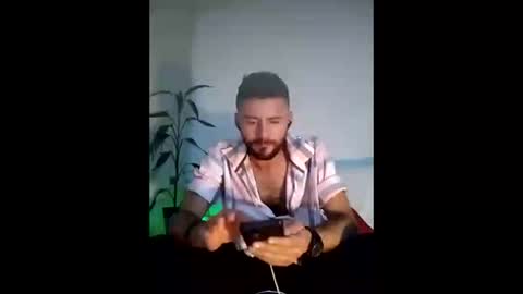 Snapshot of erickpritz_xh chatting on April 28, 5:45 am erickpritz_xh online show from April 28, 5:45 am